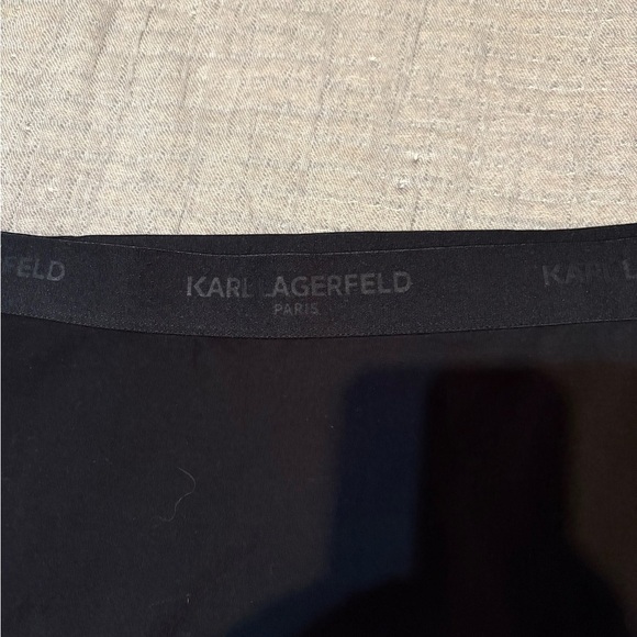 KARL LAGERFELD
90s Skirt size M stretch - Picture 2 of 3